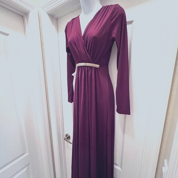 Koh Koh Long Sleeve Maxi Diamond Dress-NWT-V Neck-Size Medium-Mulberry Wine Red - Picture 6 of 13